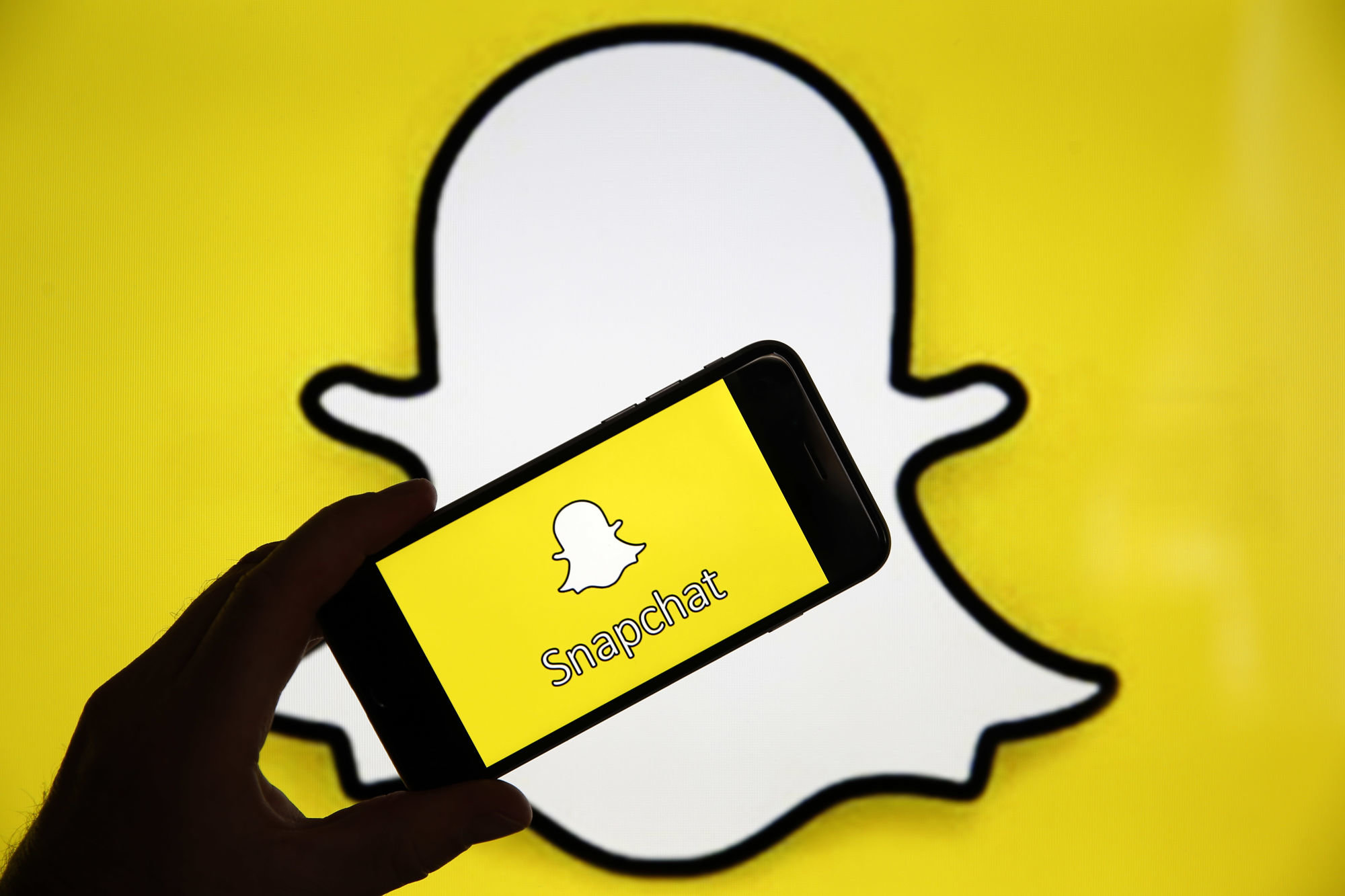 كيفية استخدام Snapchat مثل المحترفين (الدليل الكامل)