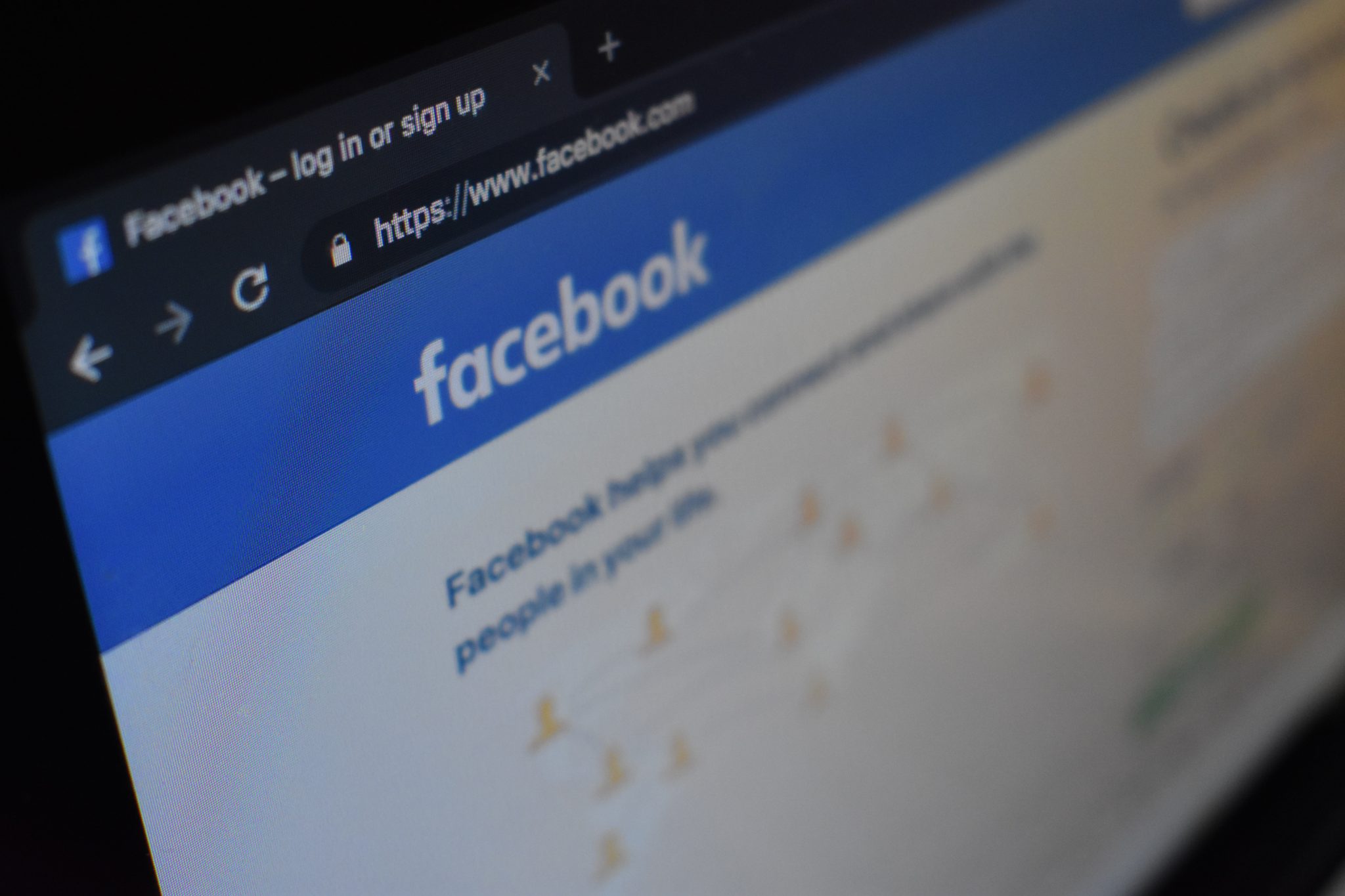 كيفية تغيير كلمة مرور Facebook الخاصة بك