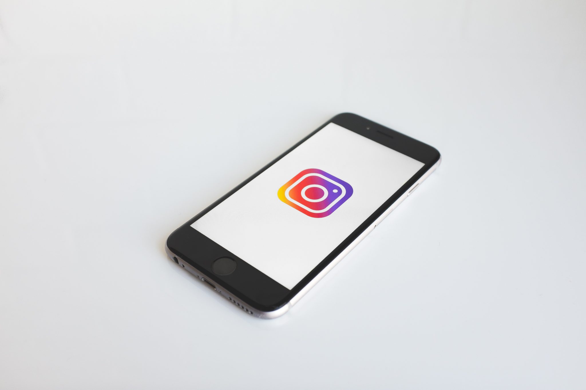 كيفية تغيير كلمة مرور Instagram الخاصة بك (أو إعادة تعيينها)