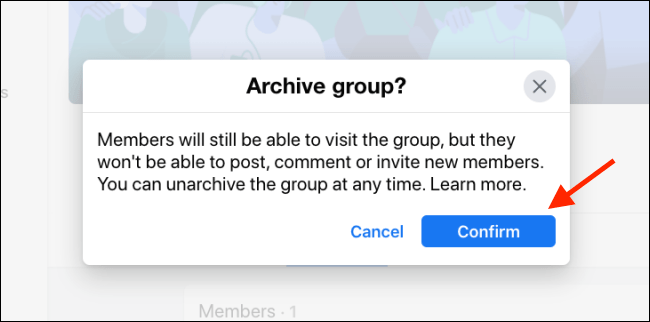 انقر فوق تأكيد لأرشفة مجموعة Facebook
