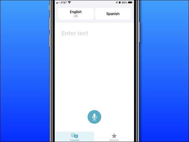 شاشة الإدخال الأساسية لـ Apple Translate على iPhone