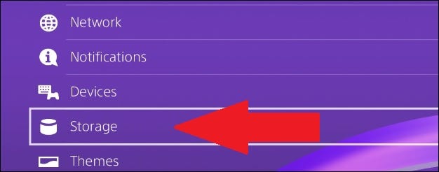قائمة إعدادات ps4 مع سهم يشير إلى التخزين