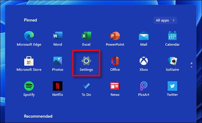 Bula Lisebelisoa kapa Lisebelisoa. U ka e fumana e manehiloe ho Start menu ebe u tobetsa konopo ea gear, kapa u ka tobetsa konopo ea (Windows + i) lebokoseng la hao ho bula Lisebelisoa