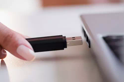 كيفية إيقاف نغمة توصيل وقطع اتصال أجهزة USB في نظام ويندوز