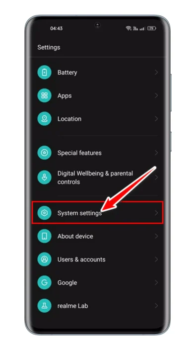 Откройте приложение «Настройки» на Android и выберите «Система».